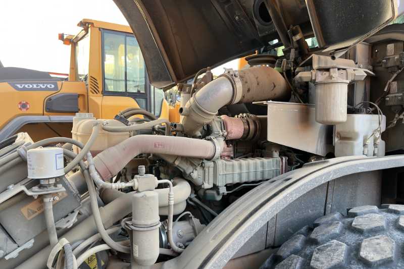 OmecoHub - Immagine VOLVO SD160B